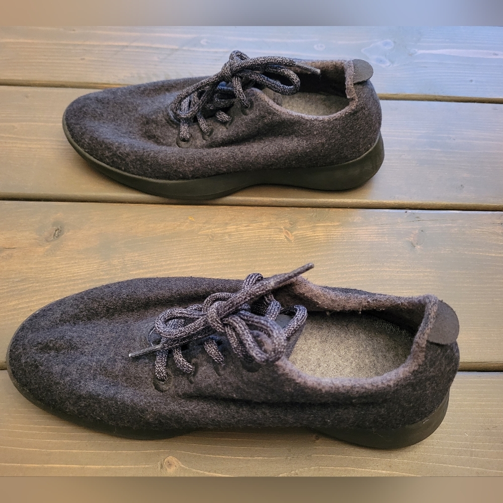 Allbirds wool runner size 8 - Picture 4 of 6